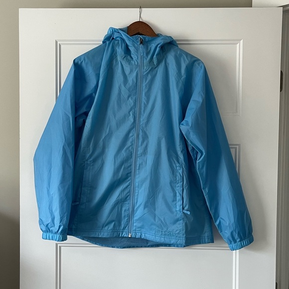 L.L Bean Waterproof Nylon Hooded Jacket (M) - Picture 1 of 11